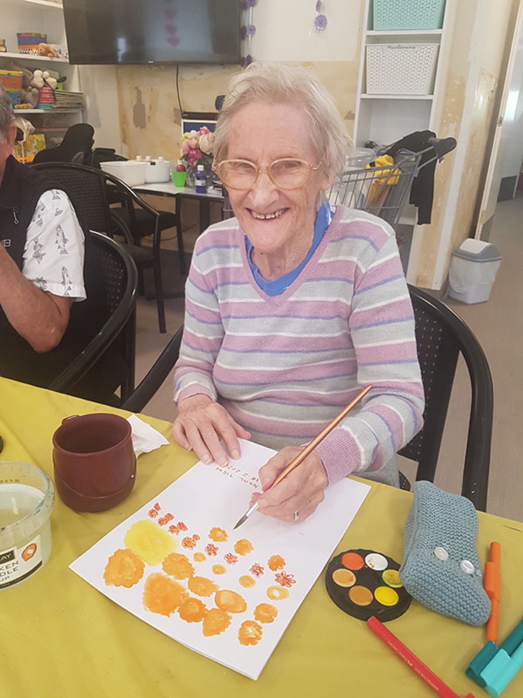 A moment from An art therapy afternoon